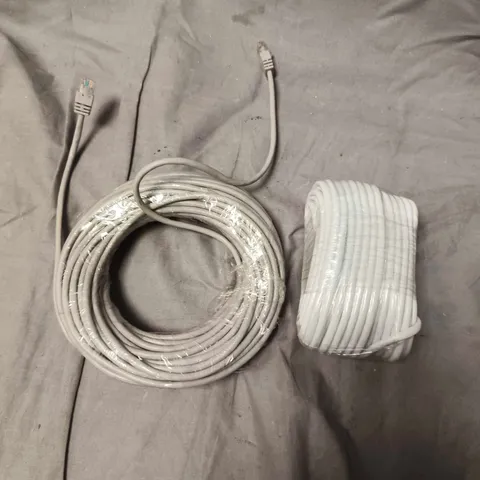 APPROXIMATELY 20 ASSORTED DATA CABLES - LENGTH UNSPECIFIED 