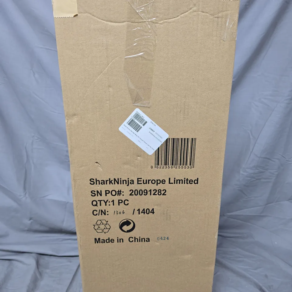 SHARK STRATOS ANTI HAIR WRAP PET PRO VACUUM CLEANER WITH ANTI ODOUR HZ3000UKT