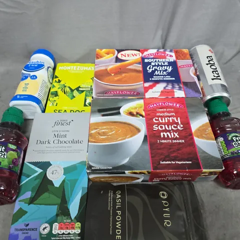 APPROXIMATELY 5 ASSORTED FOOD ITEMS TO INCLUDE - FRUIT SHOOTS, CURRY SAUCE MIX AND KAOBA