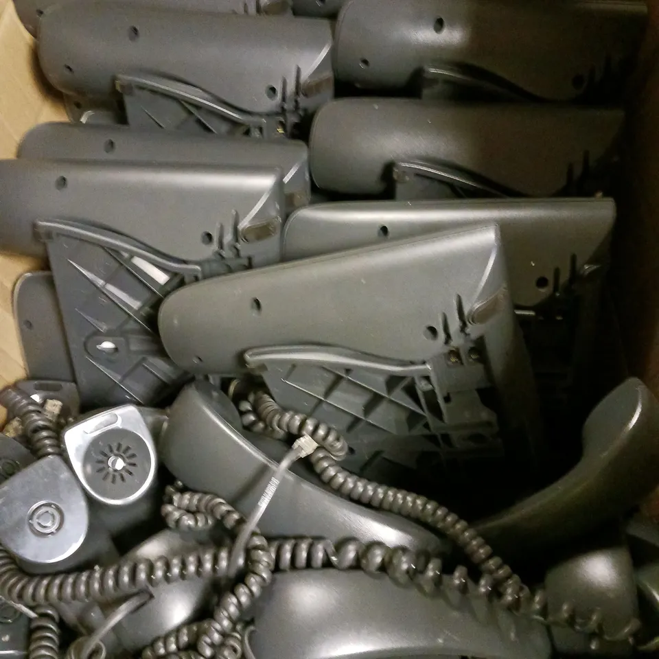APPROXIMATELY 25 CISCO 7941 & 7942 SERIES IP OFFICE TELEPHONES - COLLECTION ONLY	