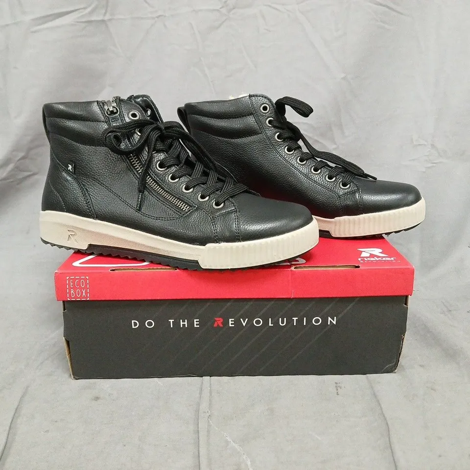 RIEKER SIDE ZIP TRAINER BOOT IN BLACK SIZE 6