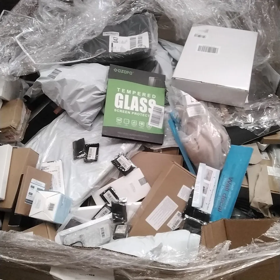 PALLET OF PHONE CASES, HOMEWARE, ELECTRONICS. TOOLS & FASHION ETC