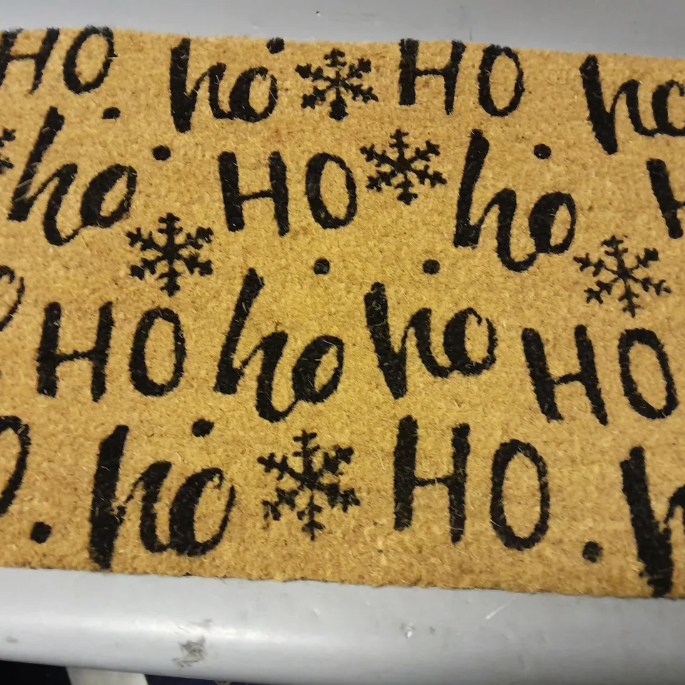 FESTIVE CHISTMAS DOOR MAT 