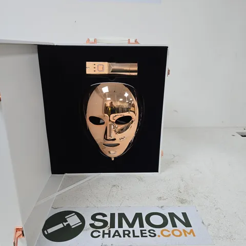 OPATRA LONDON CLEO MASK GOLD