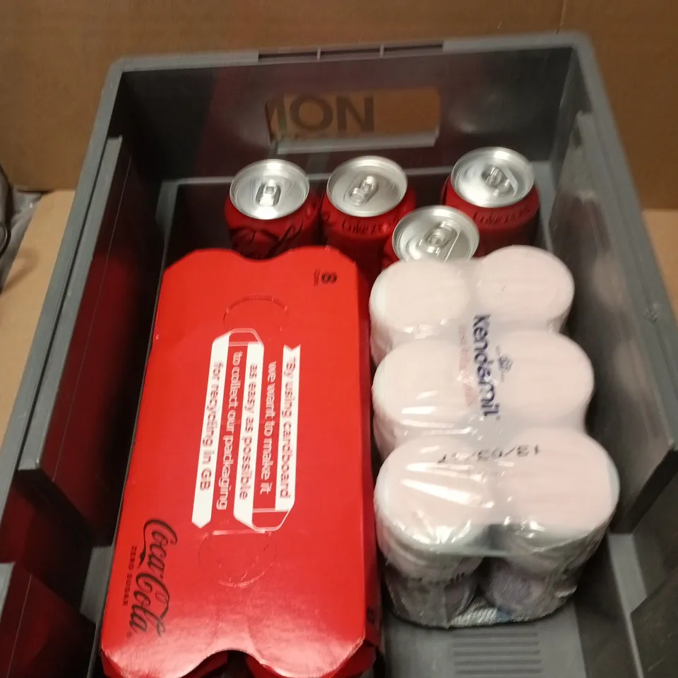 APPROXIMATELY 18 ASSORTED DRINK ITEMS INCLUDING COKE ZERO AND KENDAMIL INFANT MILK 