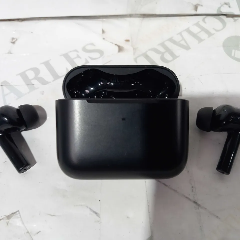 RAZER HAMMERHEAD TRUE WIRELESS EARBUDS