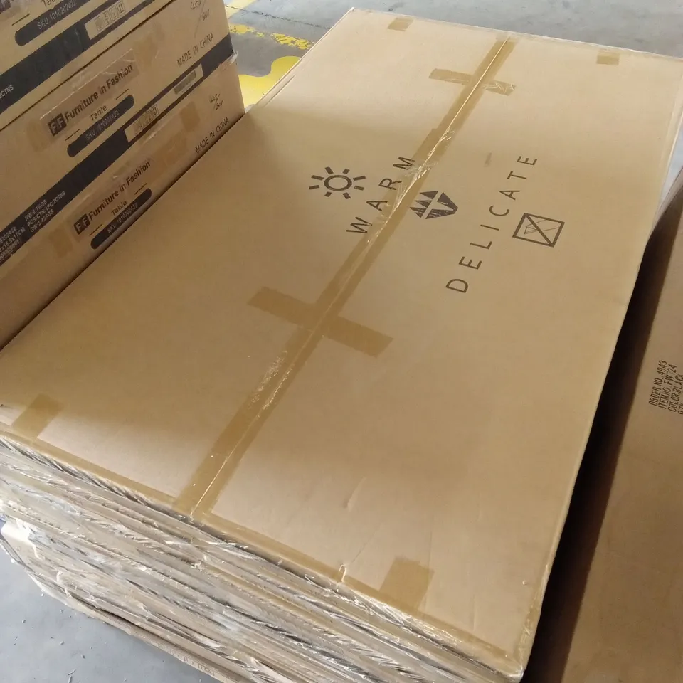 BRAND NEW BOXED SILO DINING TABLE (2 BOXES)