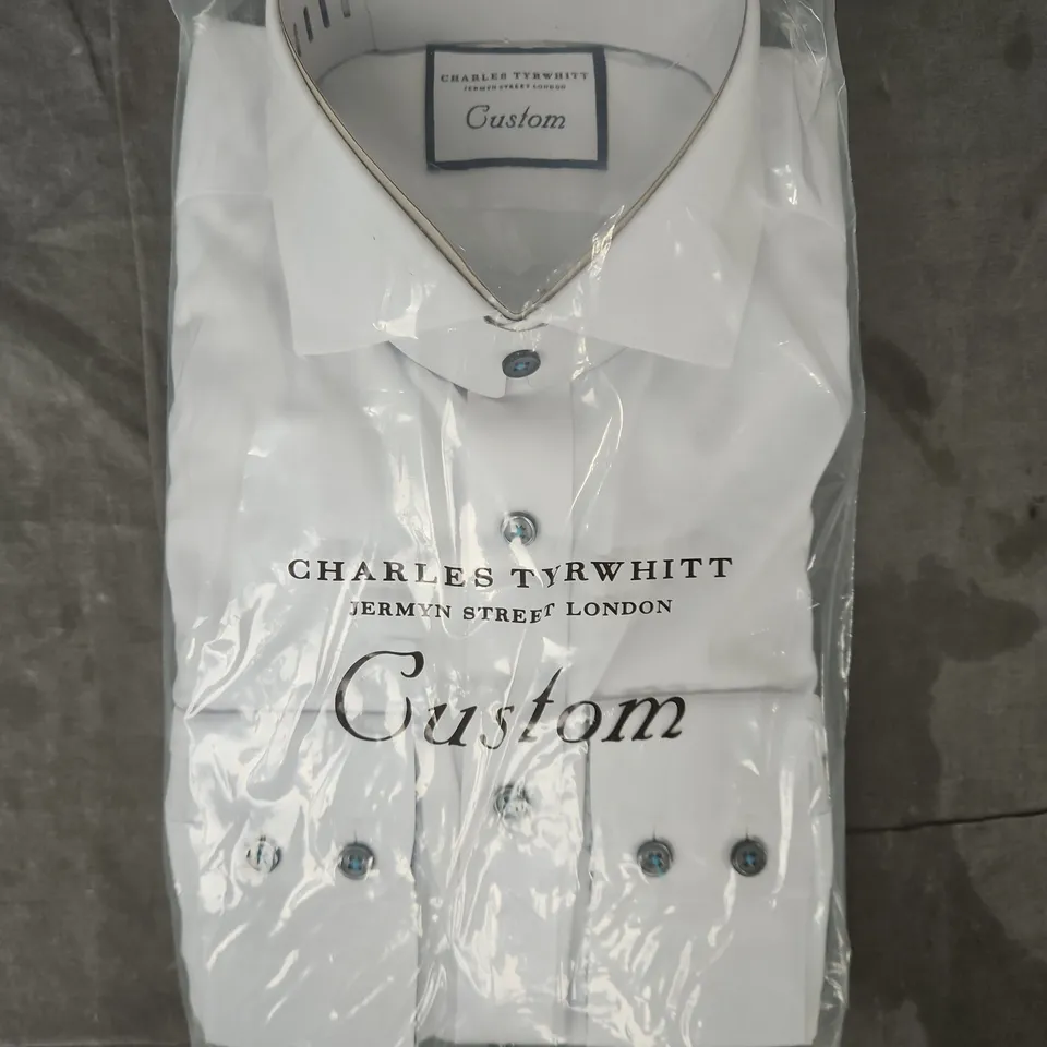 BAGGED CHARLES TYRWHITT CUSTOM SHIRT IN WHITE SIZE UNSPECIFIED