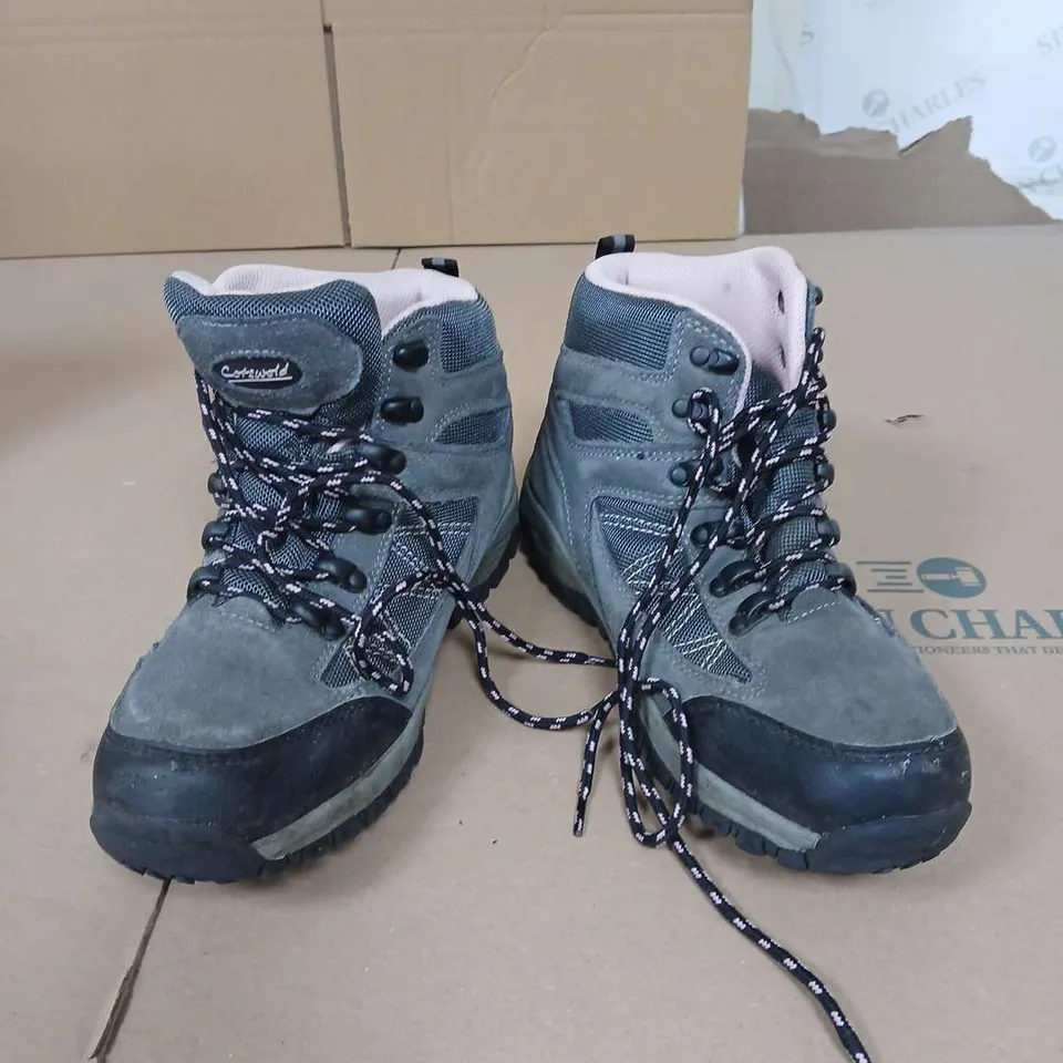 COTSWOLD LADIES BOOTS - GREY/PINK - SIZE 6