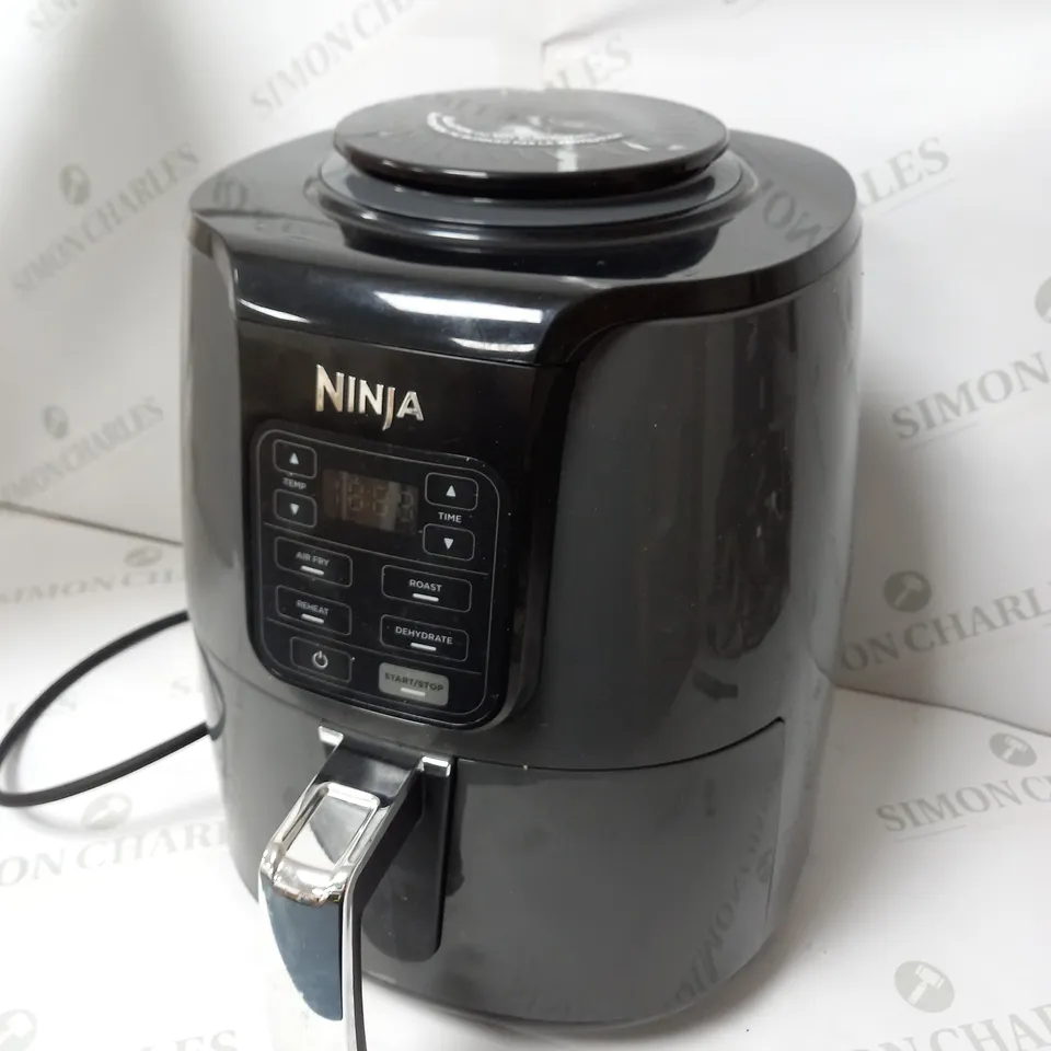 BOXED NINJA AIR FRYER 3.8L AF100UK