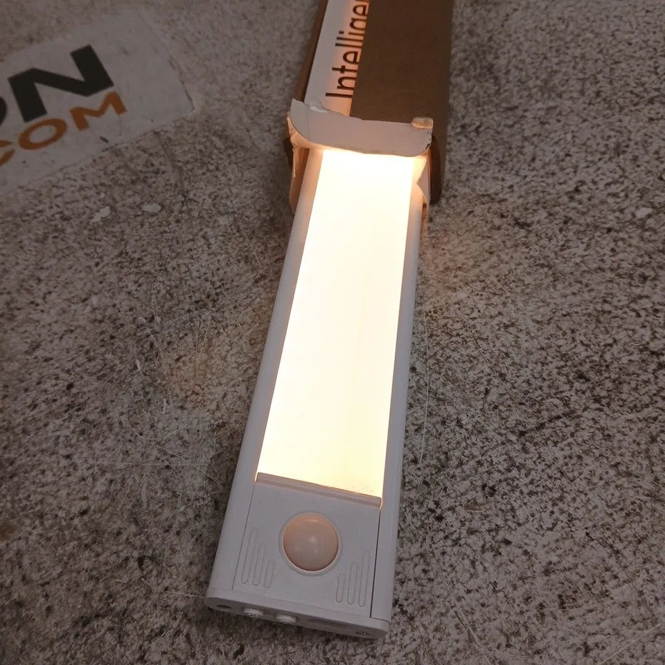 Intelligent LED Light Bar – White Diffuser