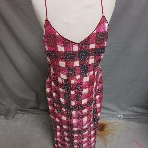RUNWAY CHECK SEQUIN STRAPPY DRESS IN BURGUNDY SIZE 12