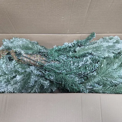 BOXED 5FT SNOWY PORCH TREE