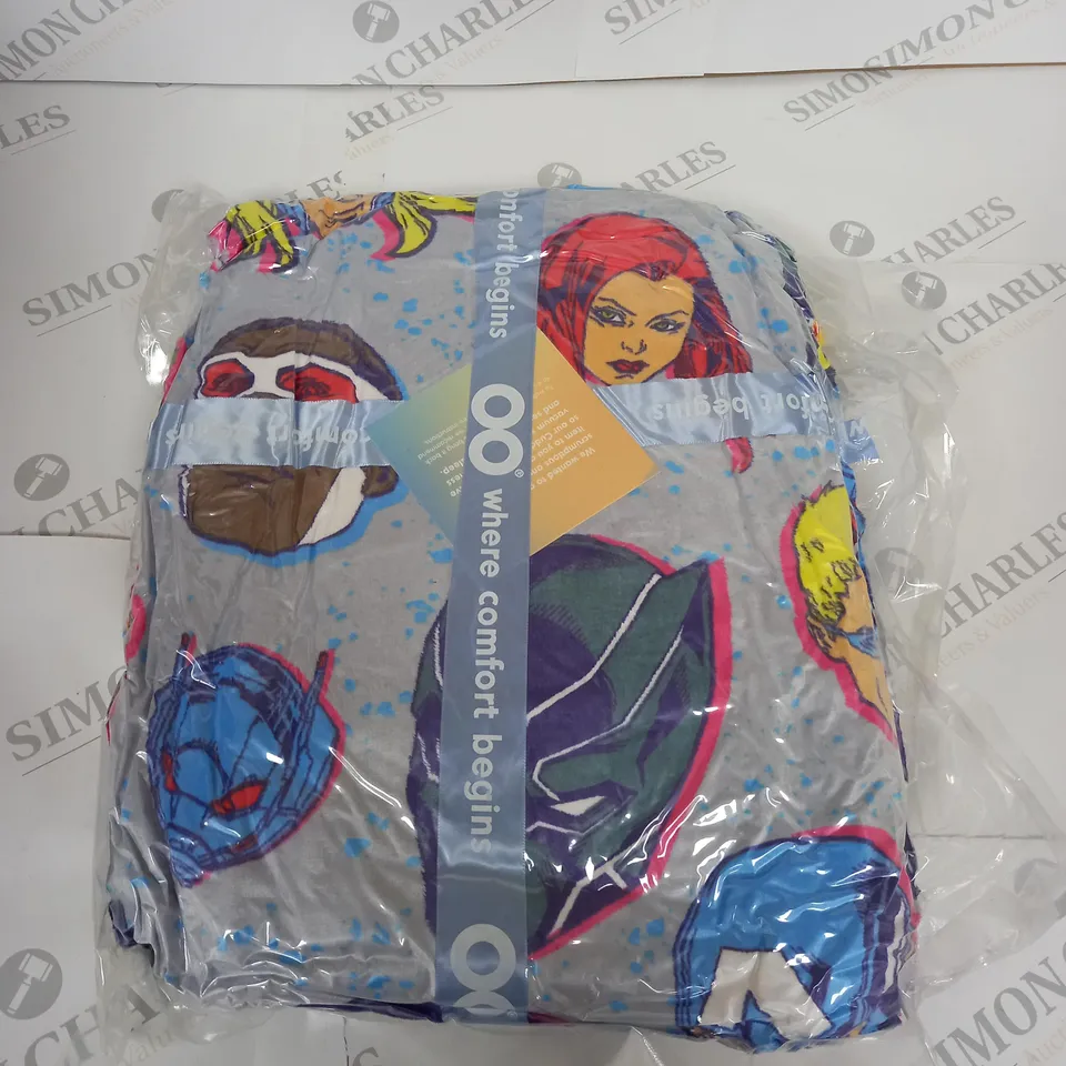 OODIE OVERSIZED WEARABLE AVENGERS BLANKET - SIZE NOT SPECIFIED 