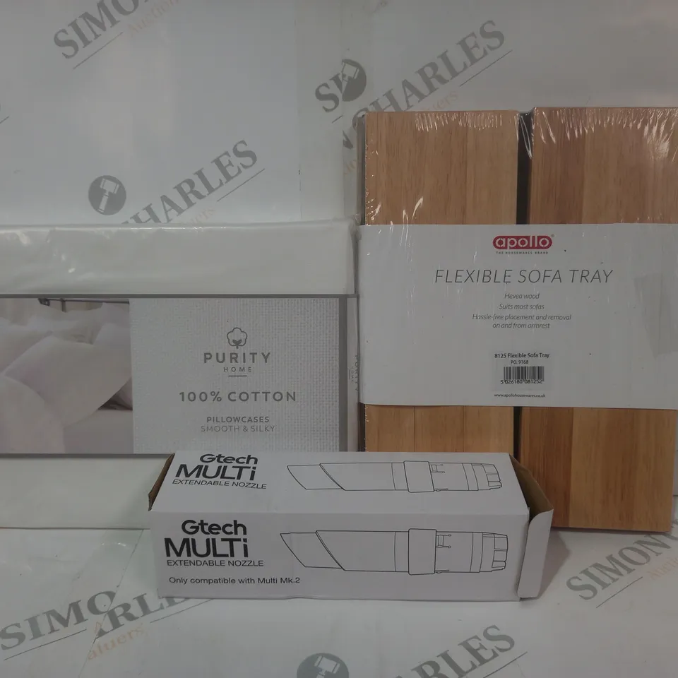 BOX OF APPROXIMATELY 15 ASSORTED HOUSEHOLD ITEMS TO INCLUDE FLEXIBLE SOFA TRAY, GTECH MULTI EXTENDABLE NOZZLE, PILLOWCASES, ETC