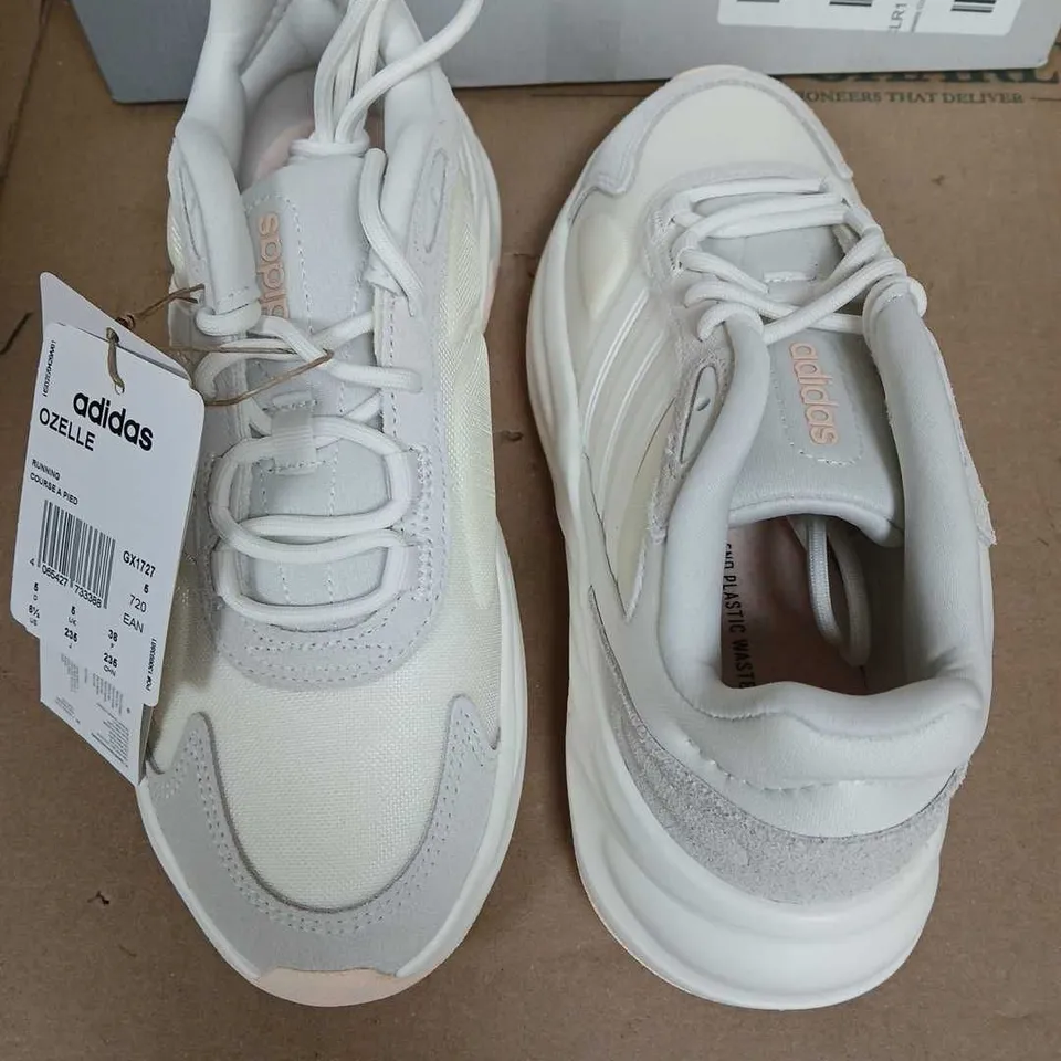 ADIDAS OZELLE RUNNING TRAINERS - UK 5