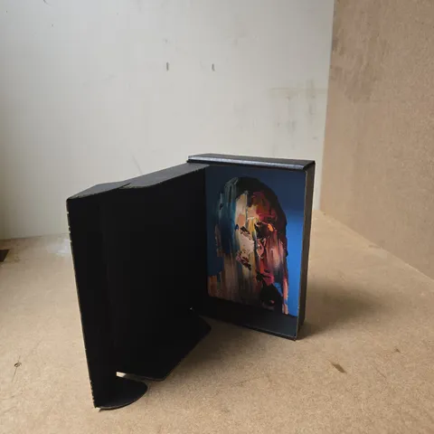 MATT LAMBERT – ORIGINAL OIL ON BOARD PAINTING - INTRUSIVE #528