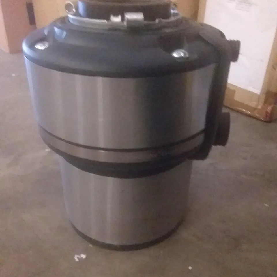 BOXED INSINKERATOR EVOLUTION 250 FOOD WASTE DISPOSER