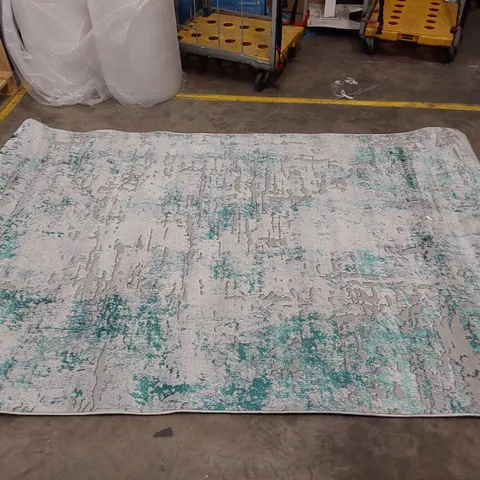 HARGIMONT POWER LOOM GREEN/WHITE RUG // 190 X 280CM