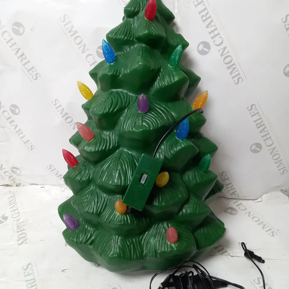 BOXED MR CHRISTMAS NOSTALGIC TREE