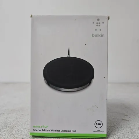 BELKIN BOOSTβUP SPECIAL EDITION WIRELESS CHARGING PAD