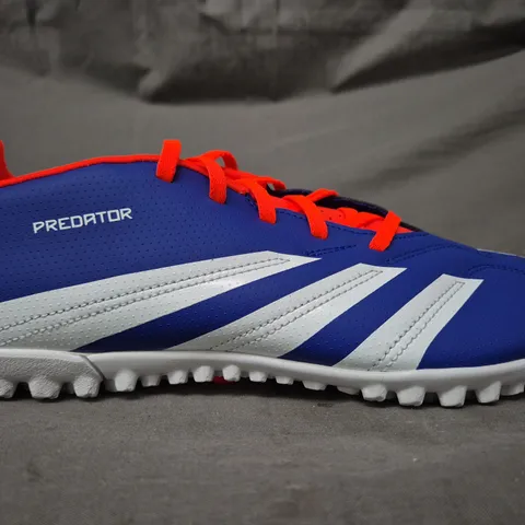 BOXED PAIR OF ADIDAS PREDATOR CLUB TF SHOES IN BLUE/RED/WHITE UK SIZE 11