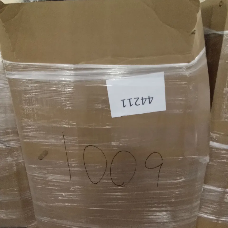 PALLET OF ASSORTED ITEMS INCLUDING M.Y BOXING SET, FOLDABLE BODY MASSAGE CUSHION, DOORWAY PULL UP BAR, KIDS PINK POP UP TENT, GOLF TRAINING NET, WHITE PORTABLE TOILET