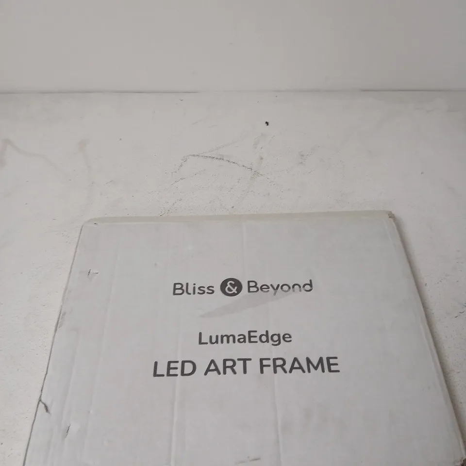 BLISS & BEYOND LUMAEDGE LED ART FRAME – BEACH SCENE