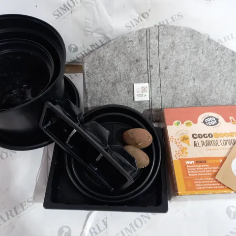 LOT OF GARDENING ITEMS TO INCLUDE POTS AND COCO BOOST