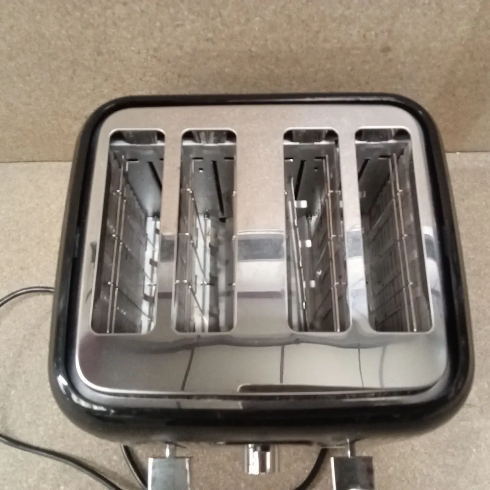 BOXED KENWOOD 4-SLICE TOASTER