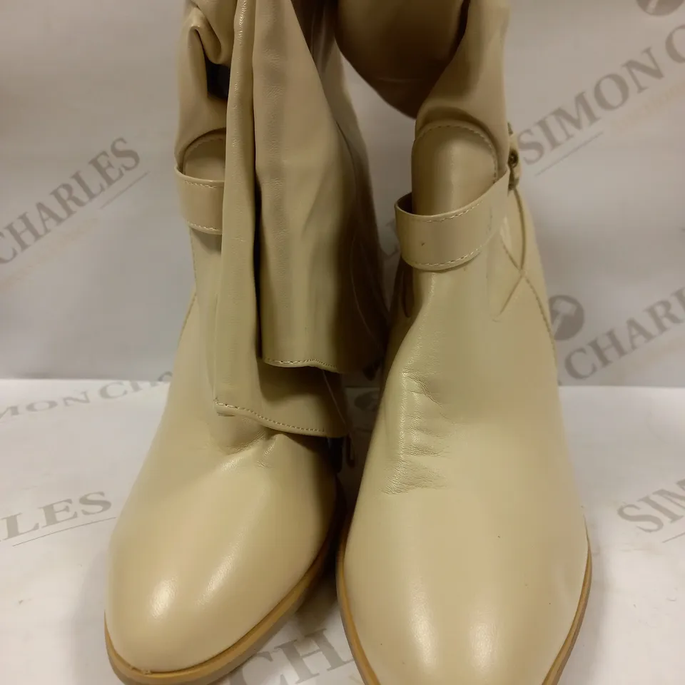 DESIGNER STYLE KNEE BOOTS, NUDE WITH BRASS EFFECT BUCKLE, UK SIZE 5