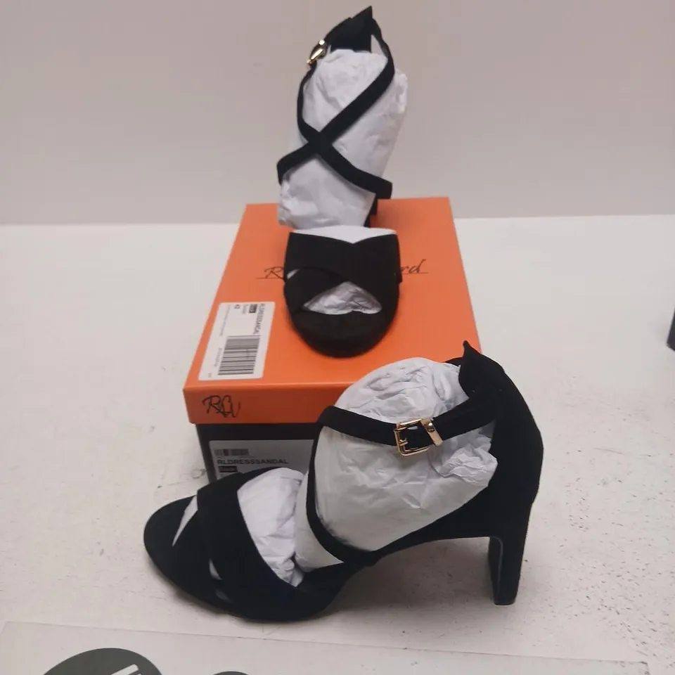 BOXED RUTH LANGSFORD FASHION WOMEN'S BLACK STRAPPY HIGH HEEL SANDALS SIZE 9