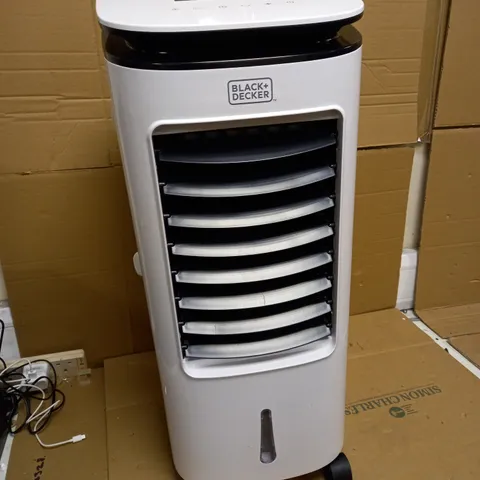 BLACK+DECKER 7 LITRE DIGITAL 2-IN-1 AIR COOLER