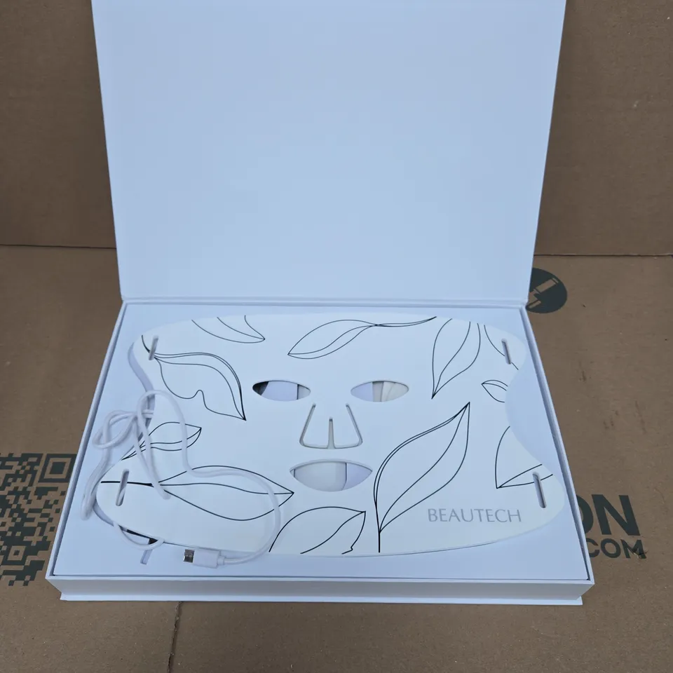 BEAUTECH LED FACE MASK 