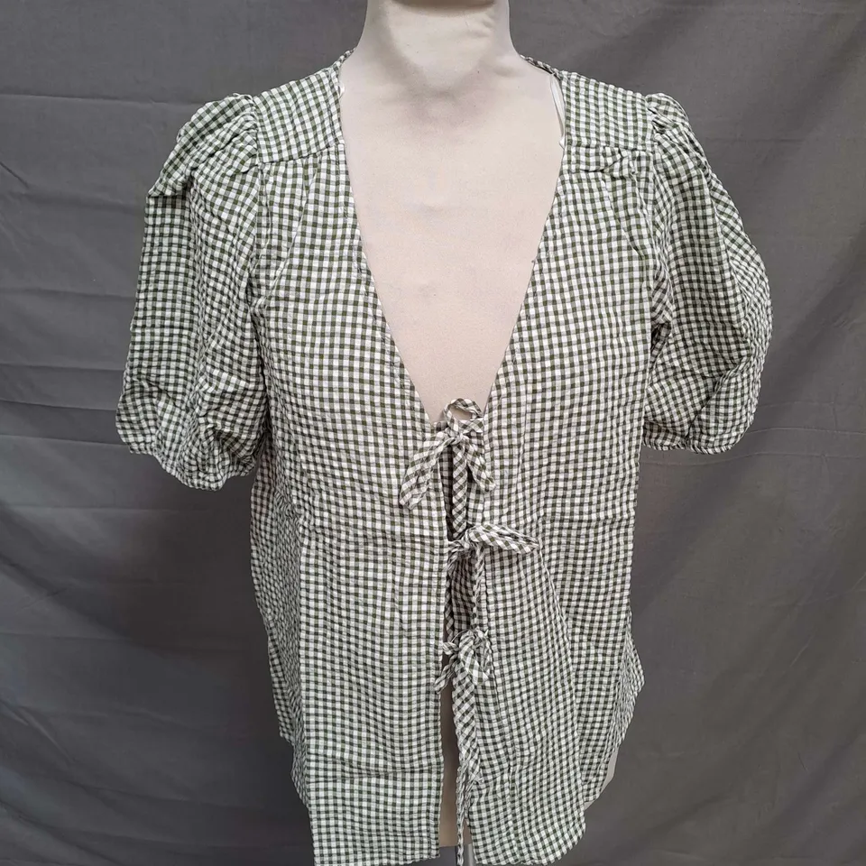 NOBODY'S CHILD BERNADETTA TOP IN GREEN GINGHAM SIZE 6