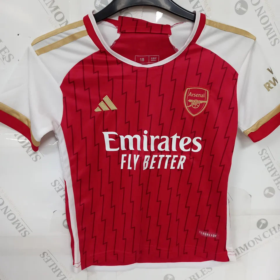 ARSENAL FC HOME KIT WITH ODEGAARD 8 SIZE 18