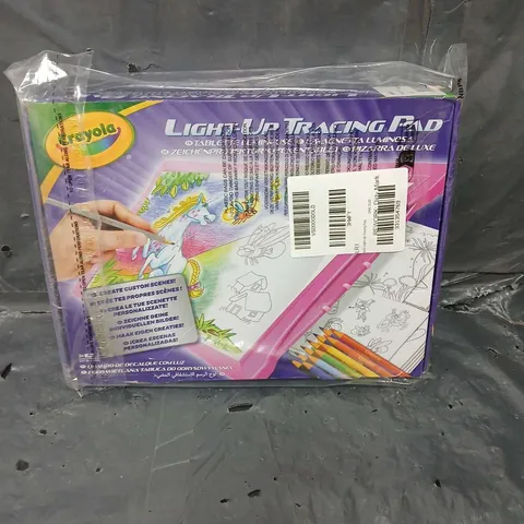 BOXED CRAYOLA LIGHT-UP TRACING PAD 