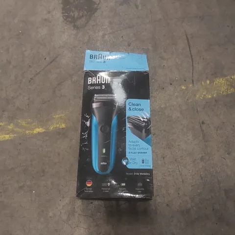 BRAUN SERIES 3 ELECTRIC SHAVER β BOXED (MODEL 310S) β WET & DRY
