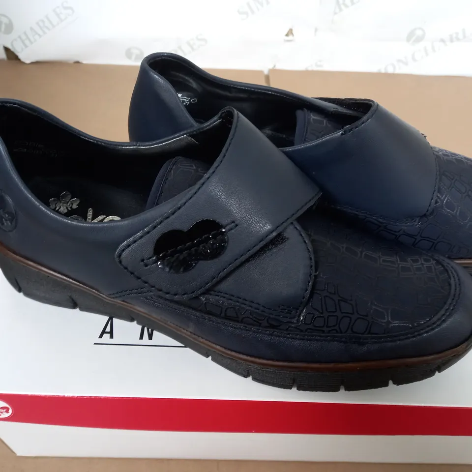 RIEKER ANTISTRESS SHOES IN BLUE SIZE 41
