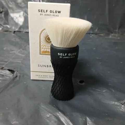 SELF GLOW BY JAMES READ SUNBRUSH FACE AND BODY GLOW BRUSH