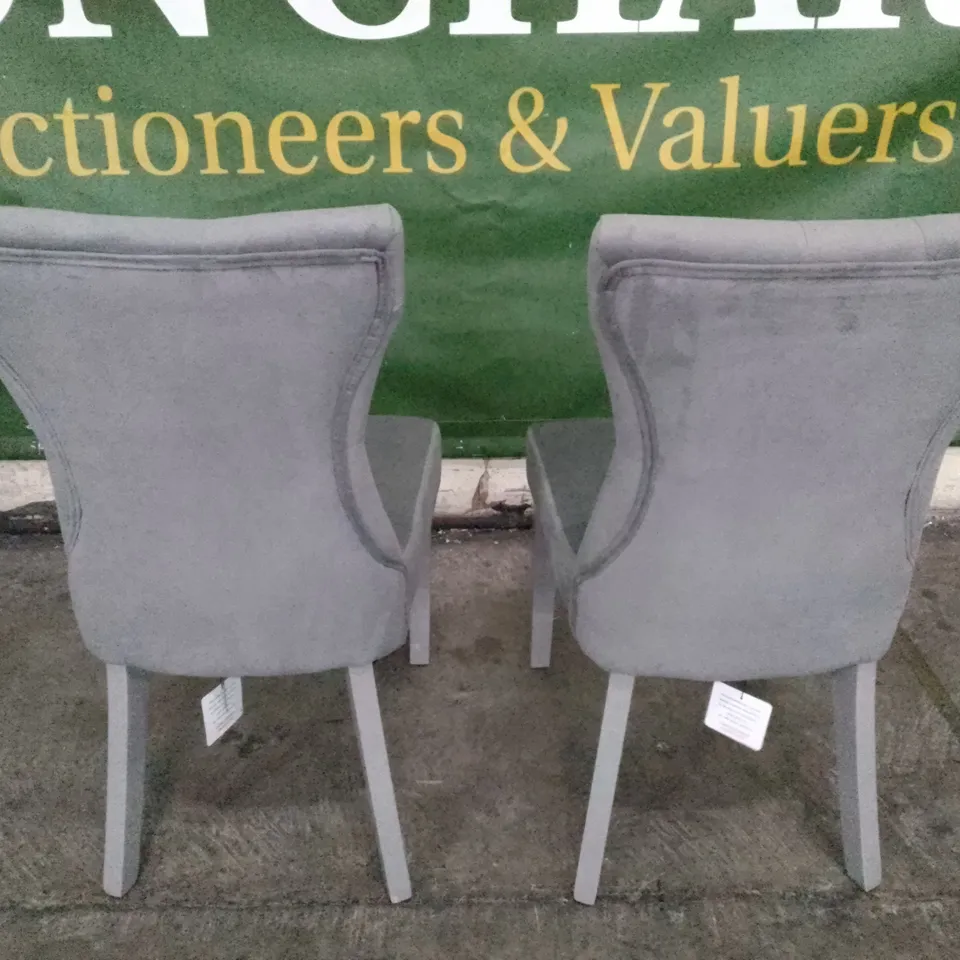 SET OF 2 NEW BEWLEY GREY VELVET BUTTON BACK DINING CHAIRS (GREY LEG)