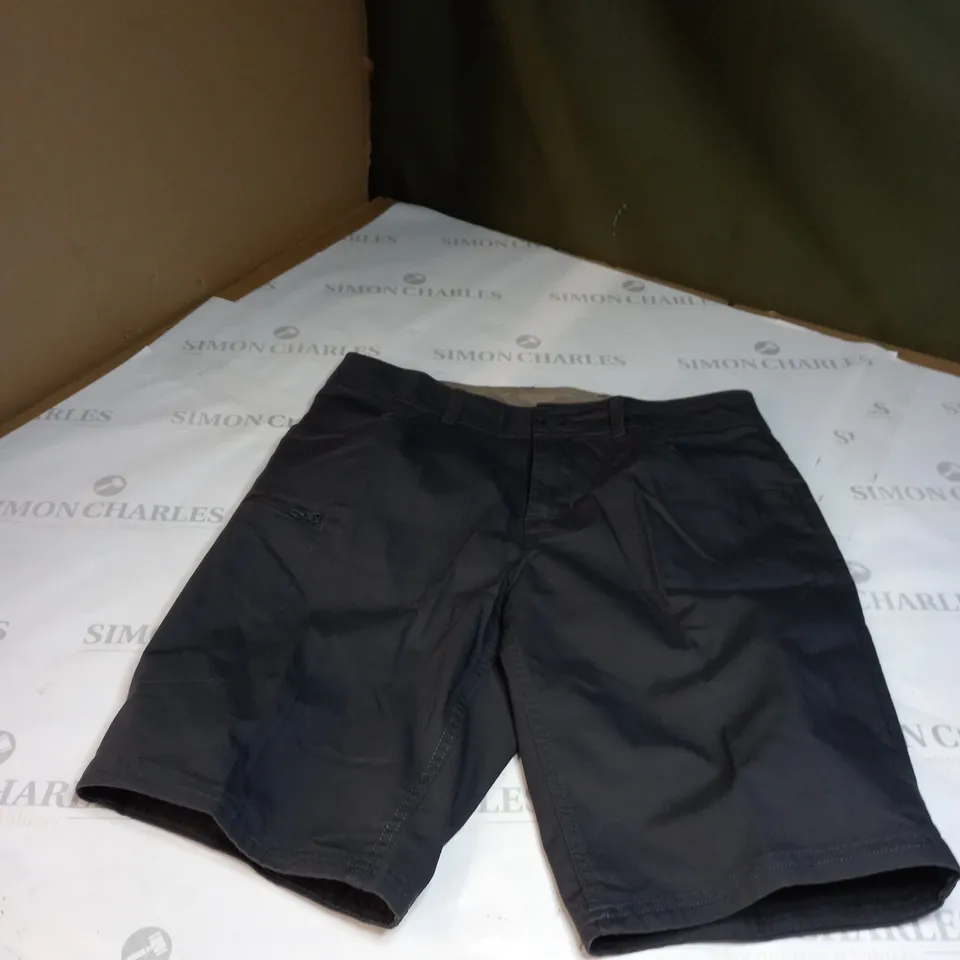 ECO DESIGN DARK GREY SHORTS SIZE 38