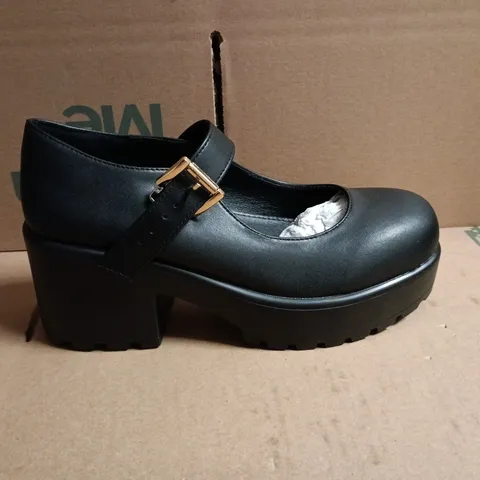 BOXED KOI BLACK MARY JANE SHOES WITH BUCKLE STRAP WITH CHUNKY PLATFORM HEEL - 5