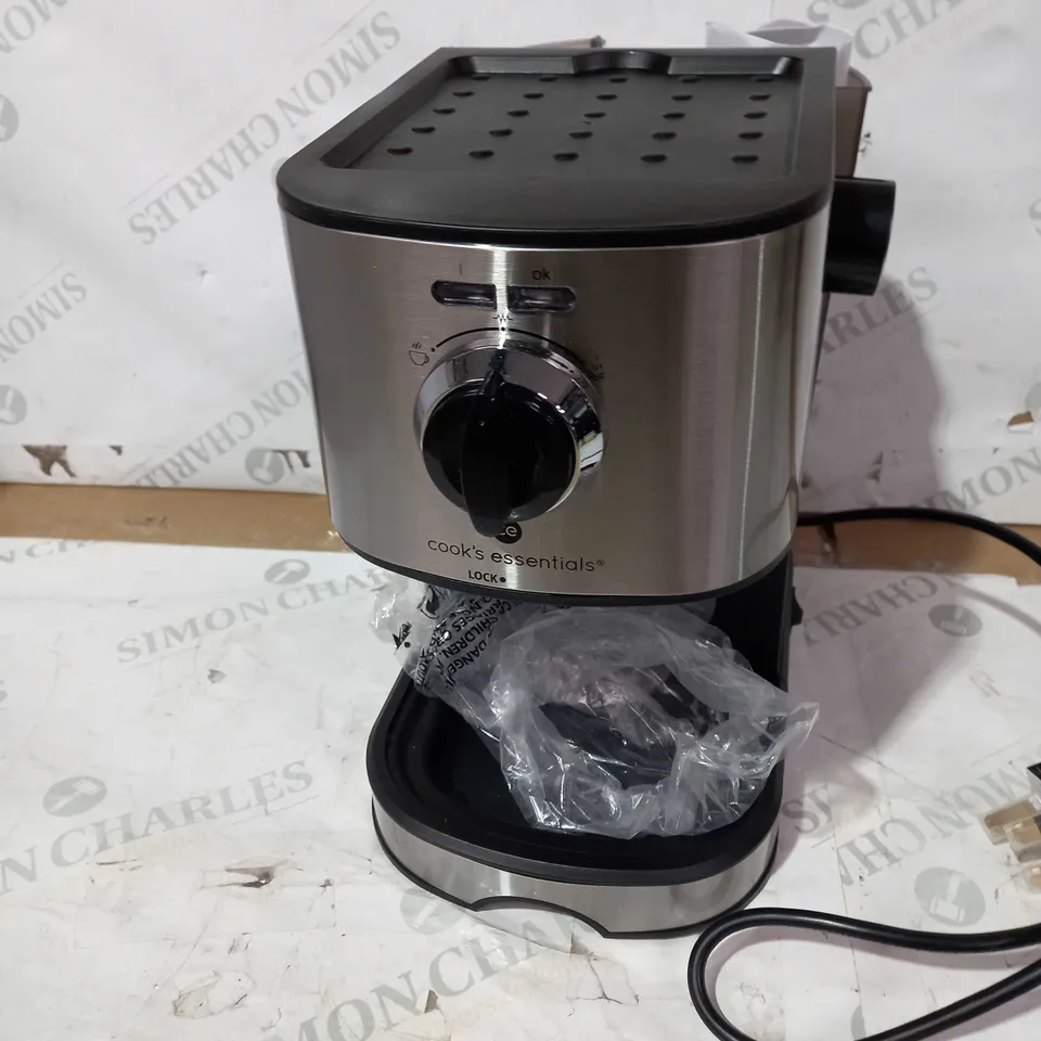 OUTLET COOK'S ESSENTIALS PUMP ESPRESSO COFFEE MACHINE WITH MILK FROTHER