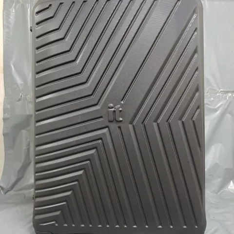 IT LUGGAGE CONVERTIBLE BLACK XXL SUITCASE