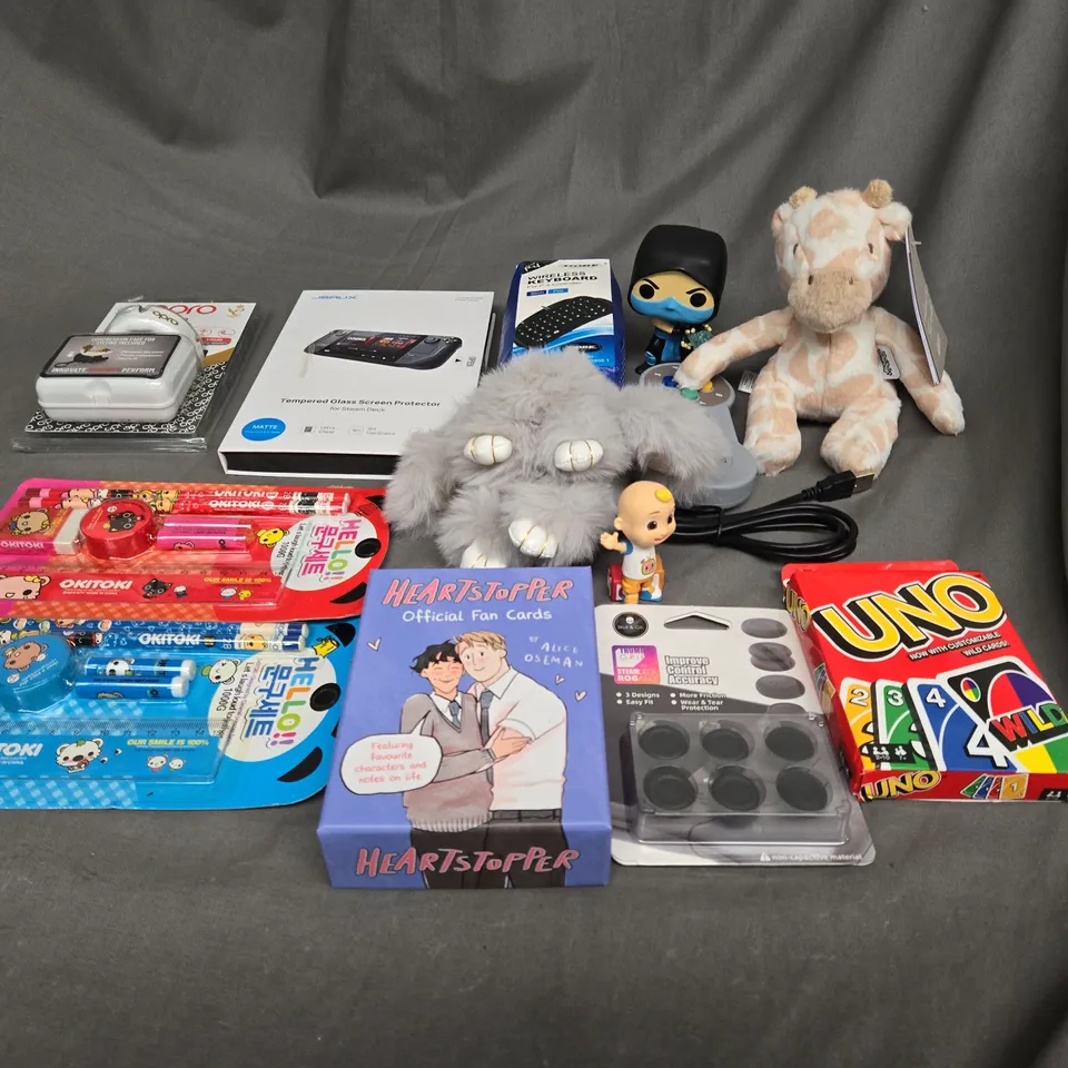 APPROXIMATELY 10 ASSORTED TOYS AND GAMES TO INCLUDE UNO, TEDDIES AND CARD GAMES