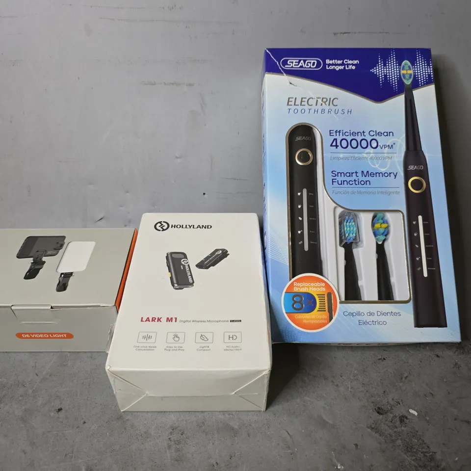 APPROXIMATELY 7 ASSORTED ITEMS TO INCLUDE - SEAGO ELECTRIC TOOTHBRUSH , HOLLYLAND LARK M1 ETC