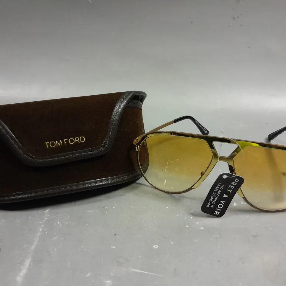 TOM FORD MEN'S XAVIER TF1060 SUNGLASSES 