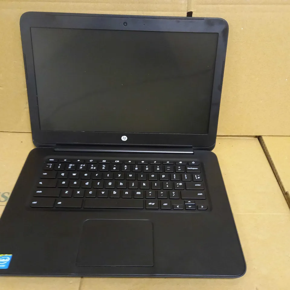 HP CHROMEBOOK LAPTOP IN BLACK