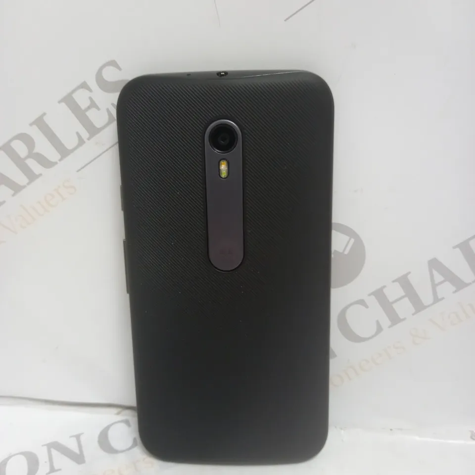 BOXED MOTO G XT1541 3RD GEN SMARTPHONE 